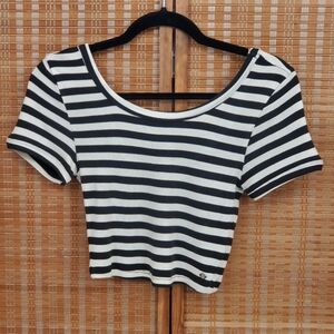 ♤ Volcom Scoopneck Crop Striped Black and White Women's Top Size XS